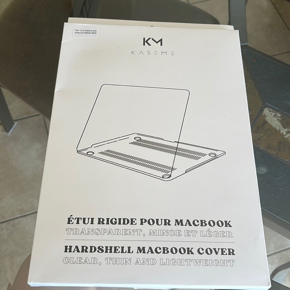 Hardshell macbook cover model - Picture 1 of 1